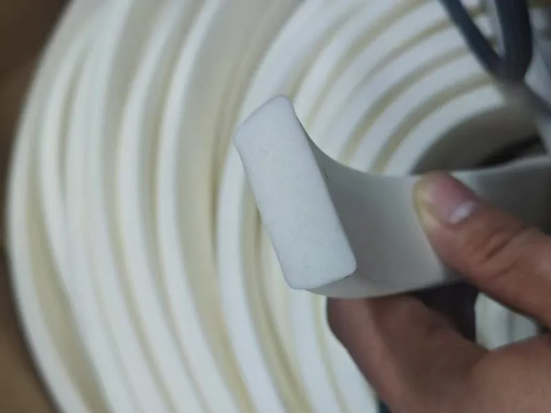 D-Shaped Solid Silicone Strip